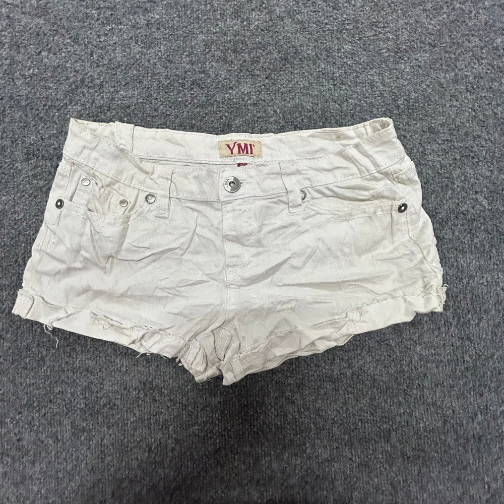YMI Denim Shorts Womens Size 5 White Low Rise Raw Hem Flap Pocket Stretch Casual